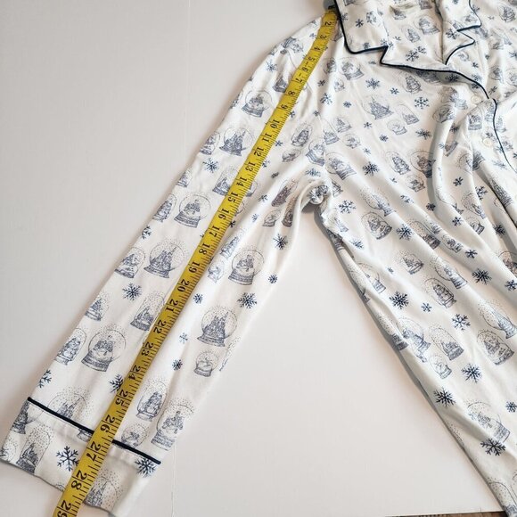 Soma sz XXL pajama top white blue snowflake snow globe Long sleeve Buttons up - Picture 10 of 11